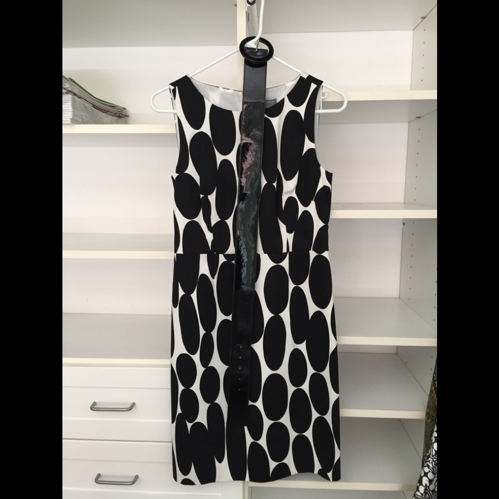 BNWT Ann Taylor black & white geometric dress sz 0